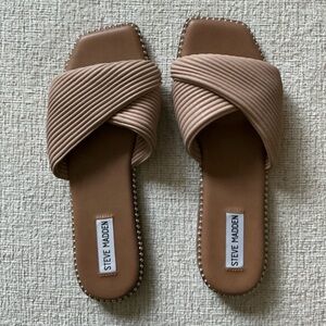 Steve Madden Tan Crossover Slide Sandals
